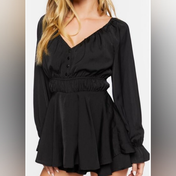 NWT Trumpet-Sleeve Flounce Romper forever 21 size small - Picture 4 of 8